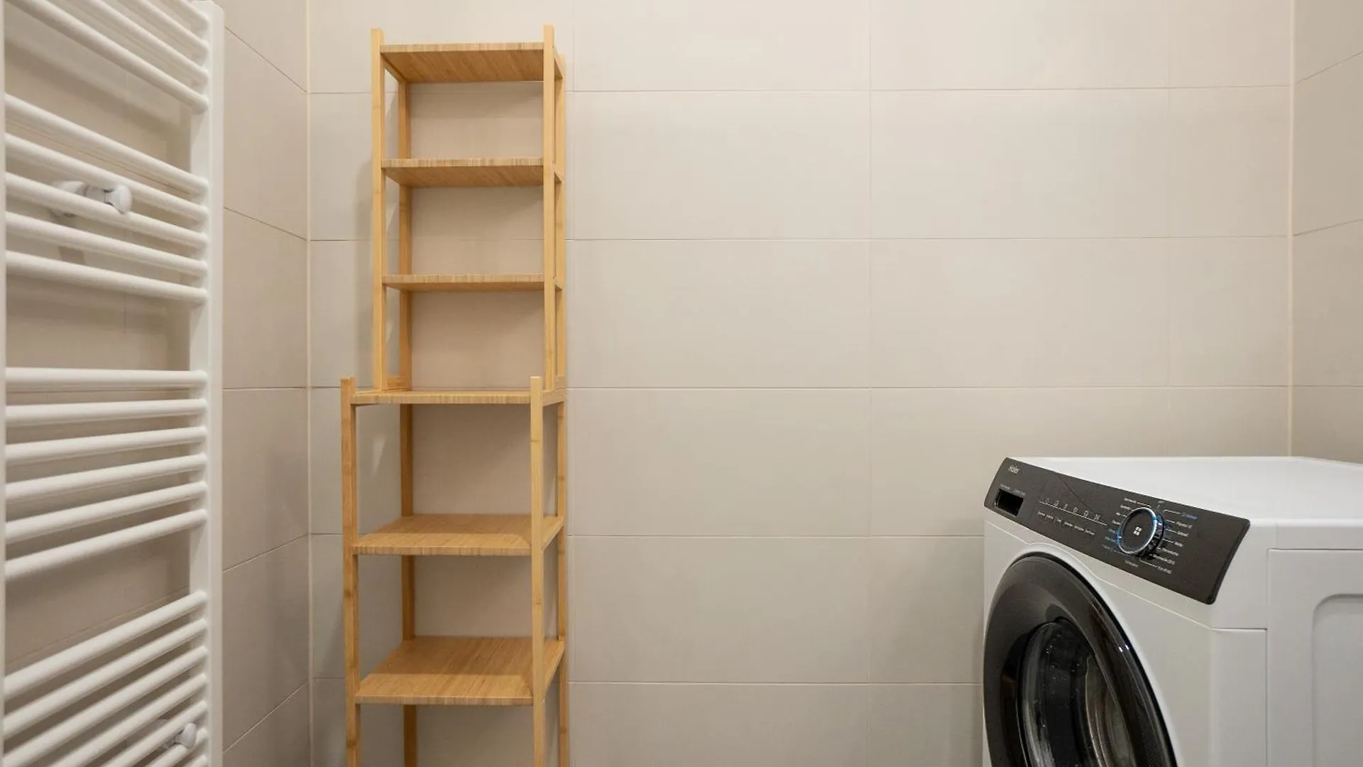 Spacious 110М2 Flat In The City Center Wien Österreich